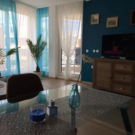 Апартамент Azur Deluxe
