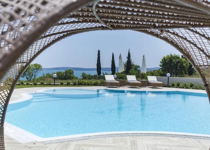 Apartament Azur Deluxe *